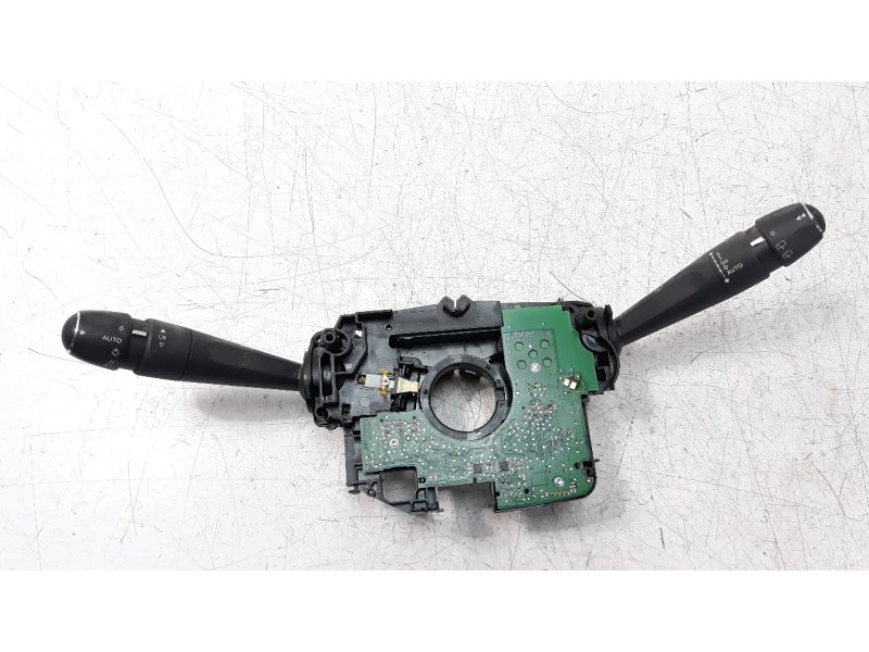 Recambio de mando multifuncion para peugeot 508 sw 1.6 e-hdi fap referencia OEM IAM 98000243ZD  