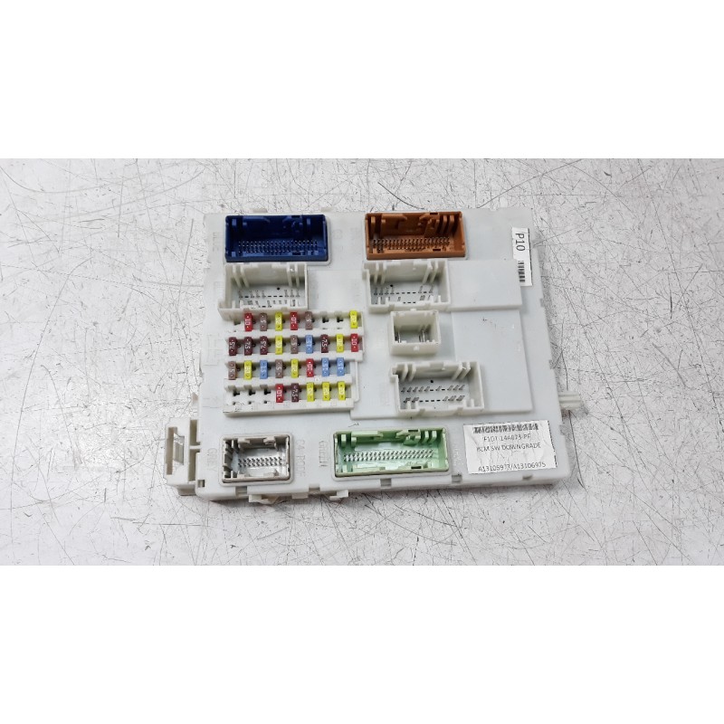 Recambio de caja reles / fusibles para ford kuga (cbs) 2.0 tdci cat referencia OEM IAM F1D114A073PF  