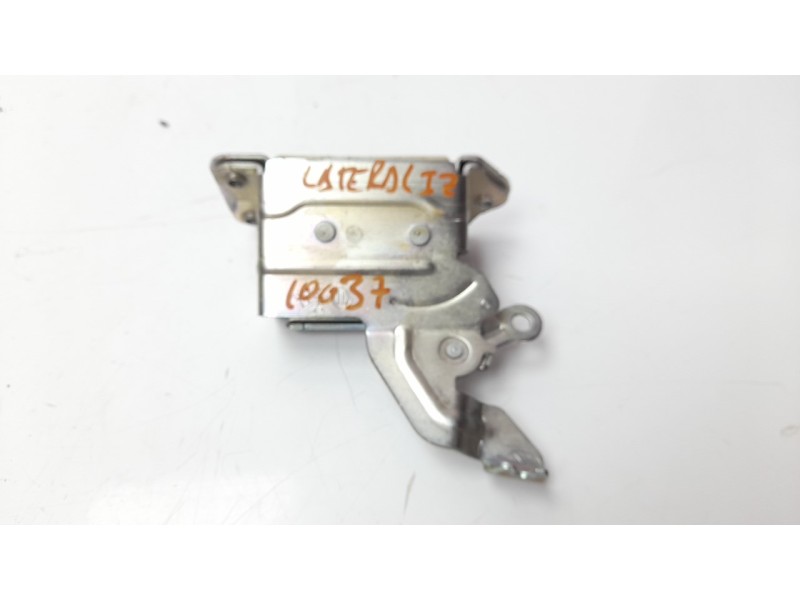 Recambio de cerradura puerta lateral izquierda para dacia dokker ambiance referencia OEM IAM   