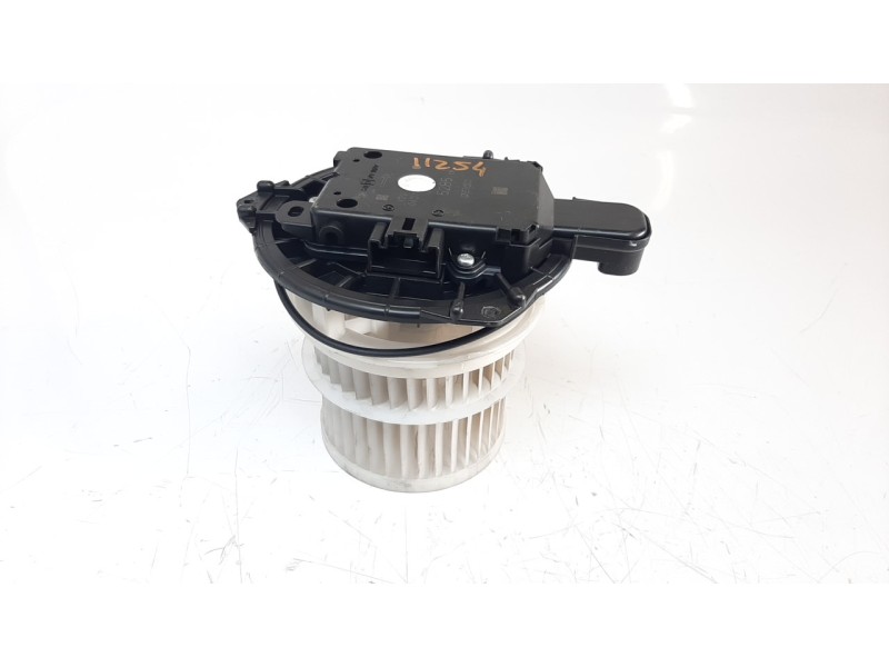 Recambio de ventilador calefaccion para toyota rav4 hybrid 4x2 advance referencia OEM IAM 8710358080  