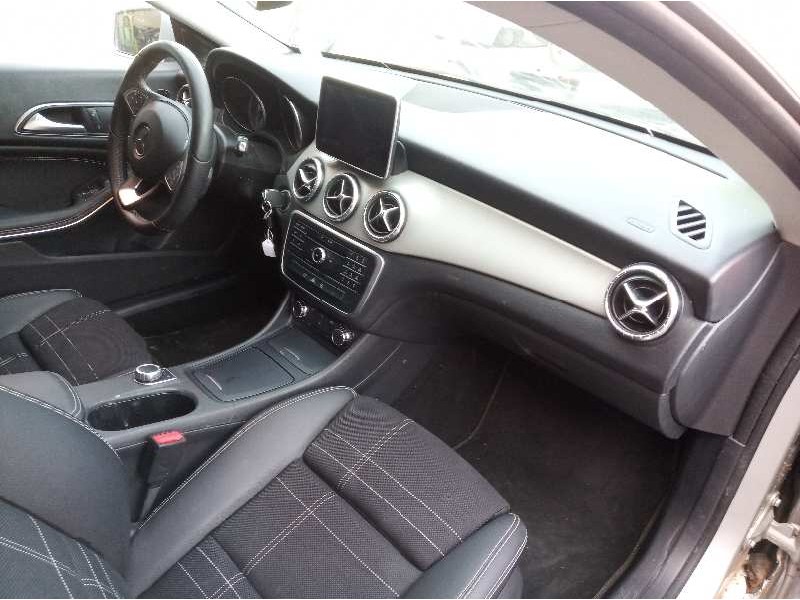 mercedes-benz clase cla (w117) shooting brake del año 2016