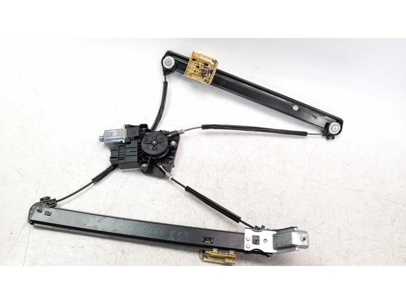 Recambio de elevalunas delantero derecho para volkswagen t-cross 1.0 tsi referencia OEM IAM 2GM837462A  