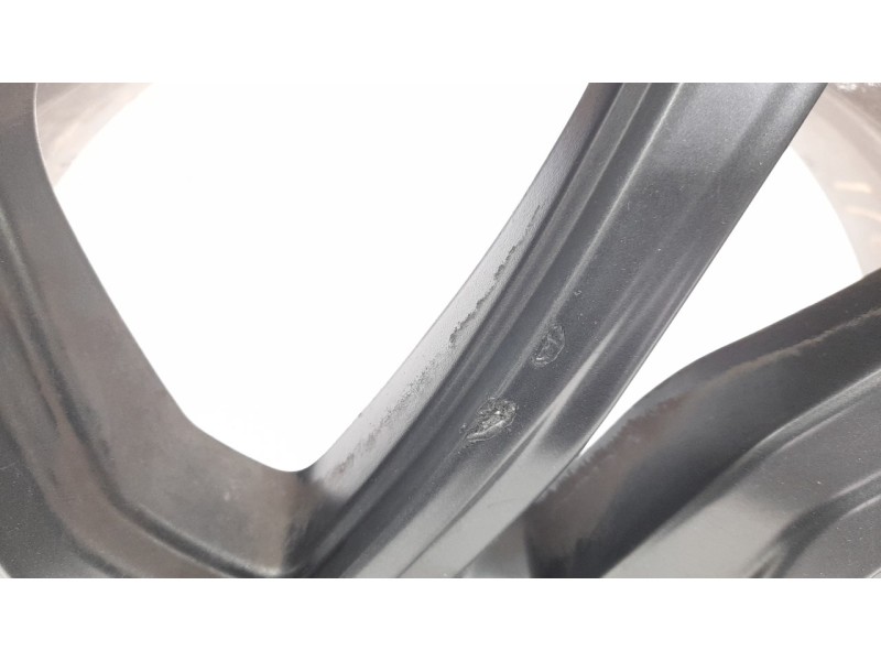 Recambio de llanta para land rover discovery sport 2.0 td4 cat referencia OEM IAM LR073266  