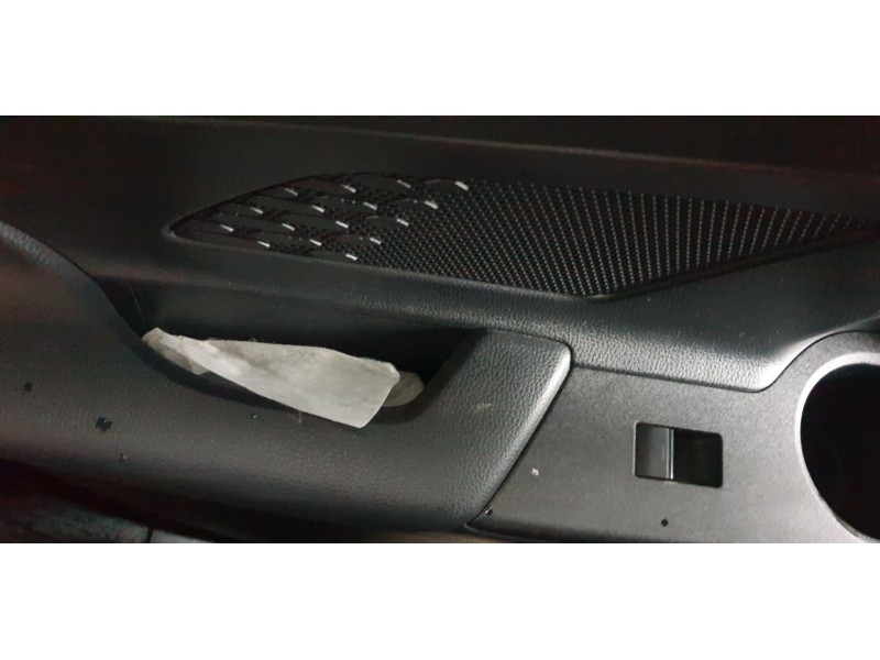 Recambio de mando elevalunas trasero izquierdo para toyota c-hr hybrid active referencia OEM IAM 84810F4020  