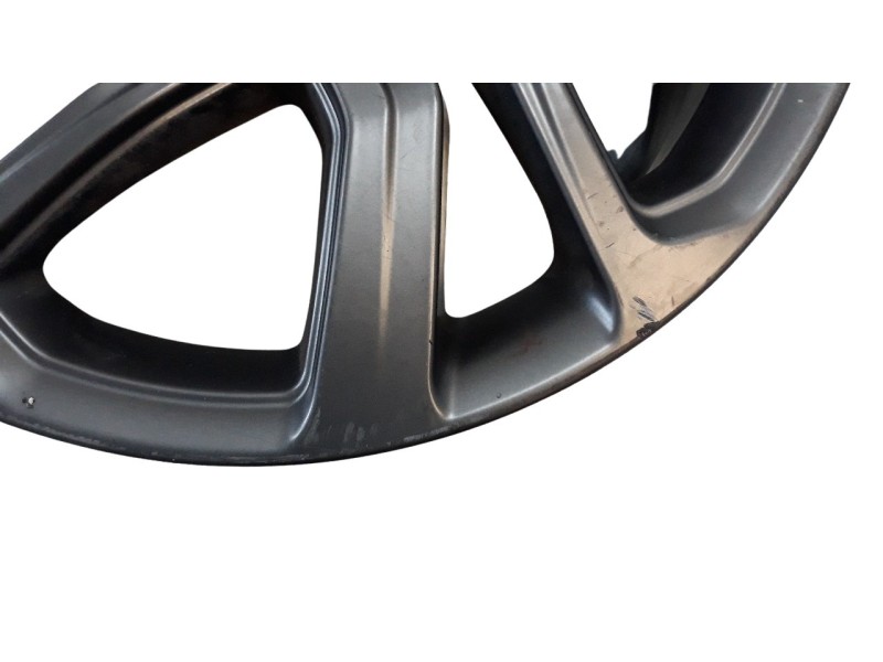 Recambio de llanta para land rover discovery sport 2.0 td4 cat referencia OEM IAM LR073266  