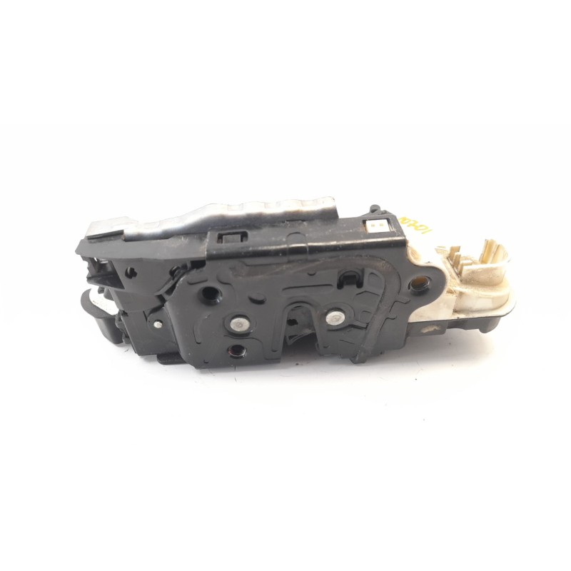 Recambio de cerradura puerta delantera izquierda para volkswagen golf vii lim. 1.6 tdi dpf referencia OEM IAM 5K1837015E CRDVW10