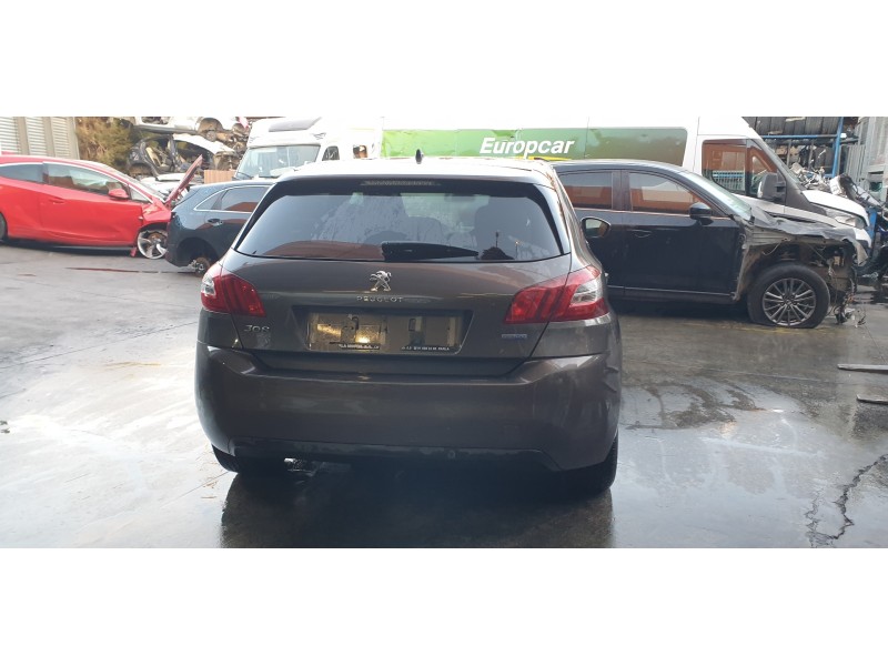 peugeot 308 del año 2015