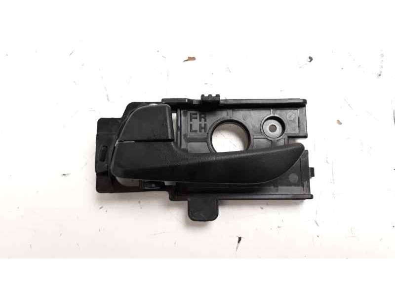Recambio de maneta interior delantera izquierda para hyundai i10 1.2 cat referencia OEM IAM 82610B4000PYN  