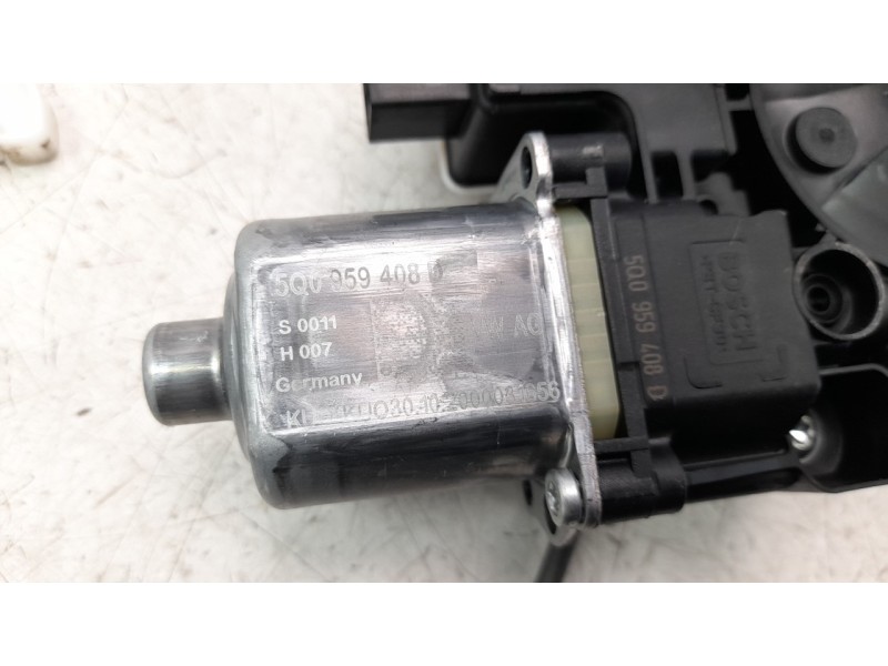 Recambio de elevalunas trasero derecho para volkswagen t-cross 1.0 tsi referencia OEM IAM 2GM839462D  