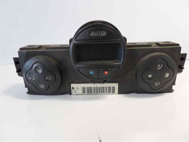Recambio de mando climatizador para renault megane ii berlina 5p luxe privilege referencia OEM IAM 8200070752  