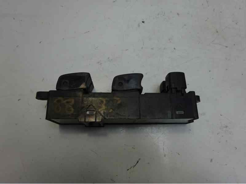 Recambio de mando elevalunas delantero izquierdo para nissan almera tino (v10m) acenta referencia OEM IAM   