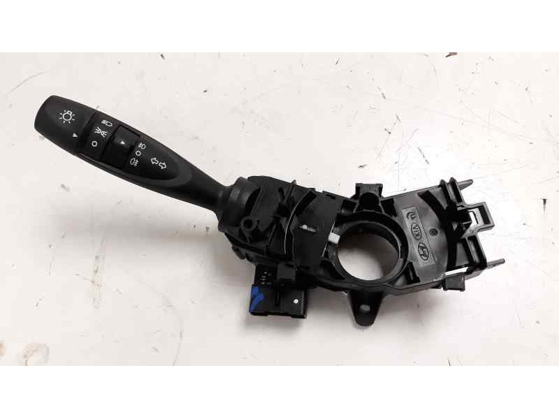 Recambio de mando intermitentes para hyundai i10 1.2 cat referencia OEM IAM   