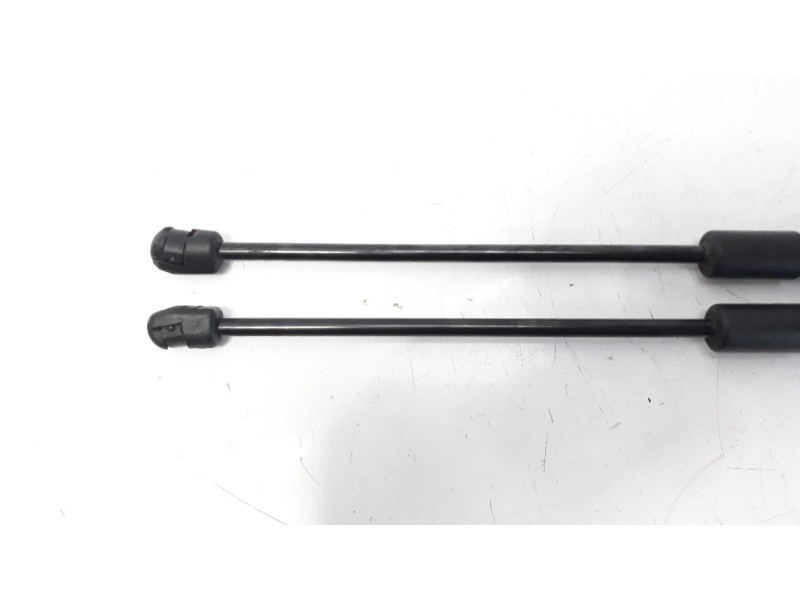 Recambio de amortiguadores de porton para subaru outback (b15) 2.5 cat referencia OEM IAM 55CM520N  