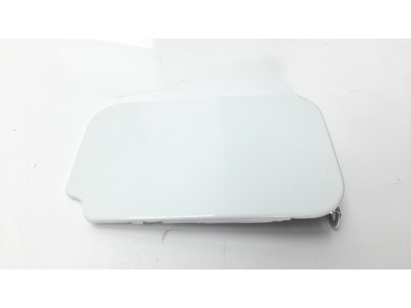 Recambio de tapa exterior combustible para dacia dokker ambiance referencia OEM IAM 788330558R  