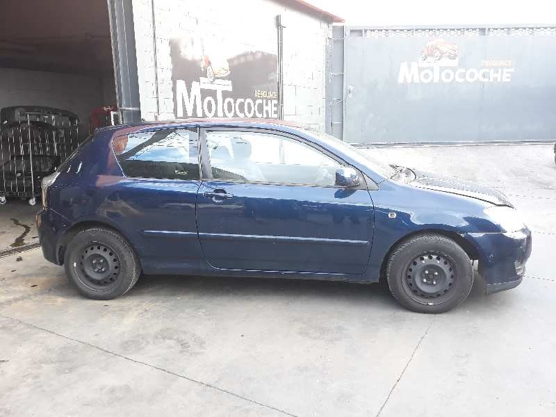 toyota corolla (e12) del año 2005