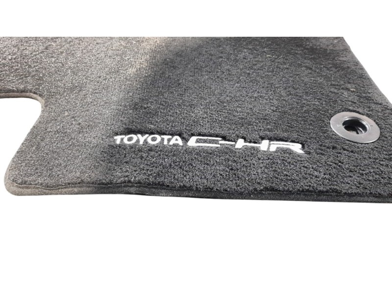 Recambio de juego alfombrillas para toyota c-hr hybrid active referencia OEM IAM 58500YYJ20C1  