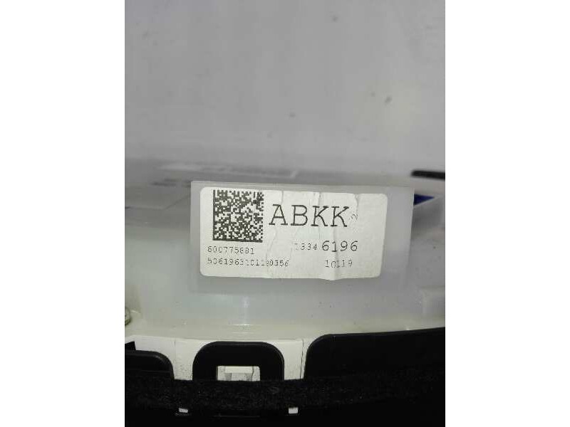 Recambio de cuadro instrumentos para opel meriva b cosmo referencia OEM IAM 13346196  