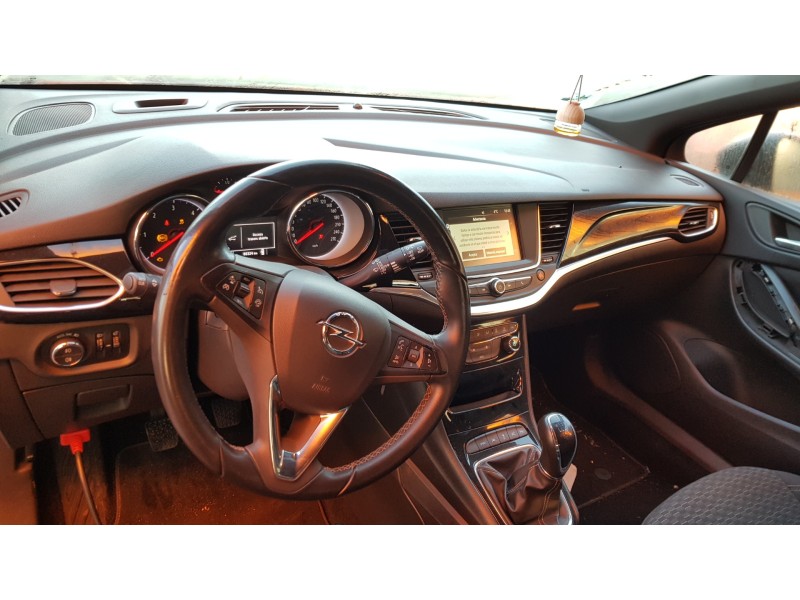 opel astra k lim. 5türig del año 2016