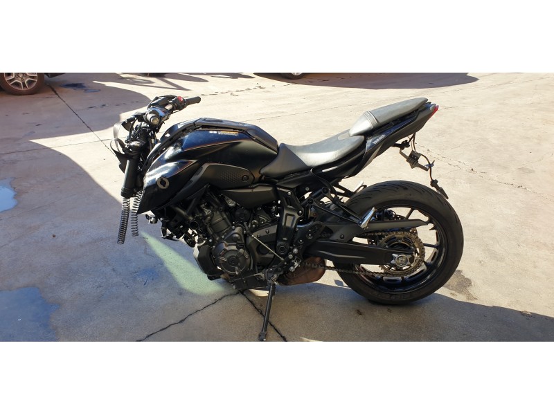 Recambio de abs para yamaha mt-07 referencia OEM IAM BAT8593000  