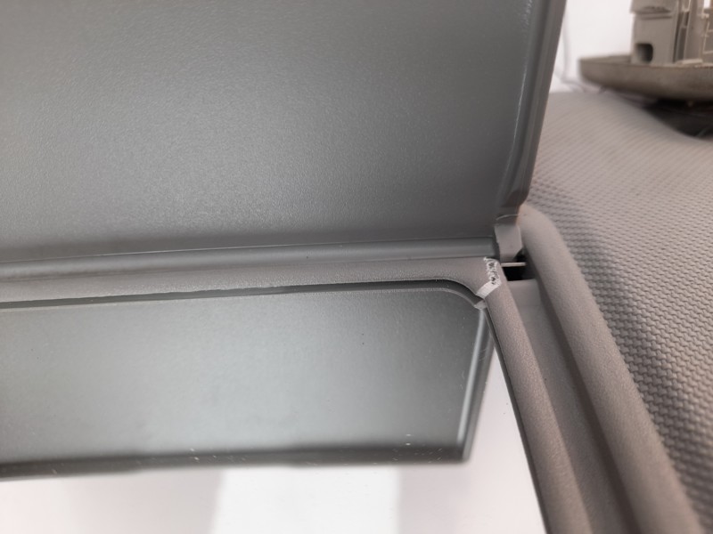 Recambio de parasol izquierdo para renault captur zen referencia OEM IAM 964012136R  