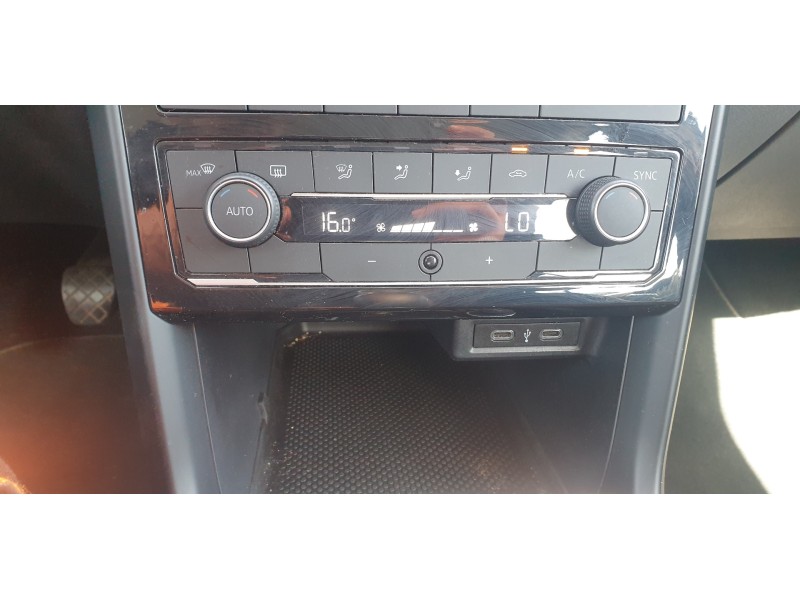 Recambio de mando climatizador para volkswagen t-cross 1.0 tsi referencia OEM IAM 2G0907044R  