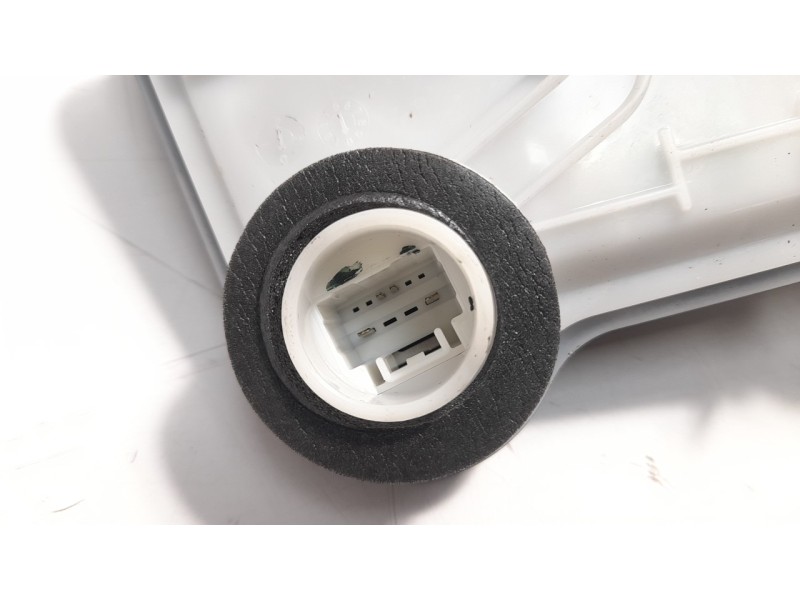 Recambio de cerradura puerta delantera derecha para honda civic lim.5 (fk) 1.5 sport plus referencia OEM IAM 41113022650 72111TB