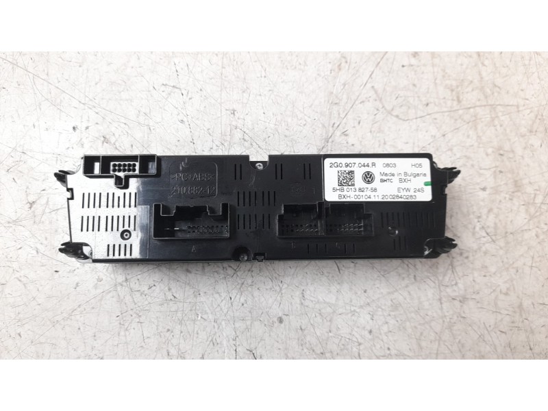 Recambio de mando climatizador para volkswagen t-cross 1.0 tsi referencia OEM IAM 2G0907044R  