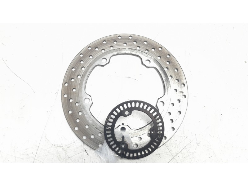 Recambio de disco de freno trasero para yamaha mt-07 referencia OEM IAM 1RC2582W00  