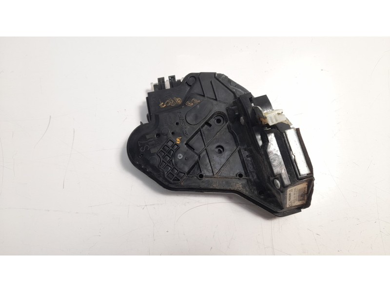 Recambio de cerradura puerta trasera derecha para honda civic lim.5 (fk) 1.5 sport plus referencia OEM IAM 41133016110 72611TEXY