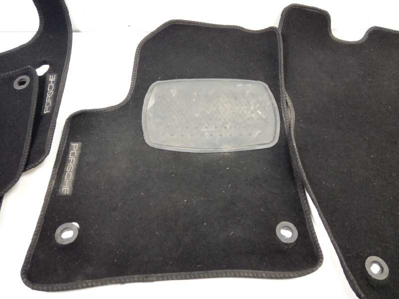 Recambio de juego alfombrillas para porsche cayenne (typ 9pa) s referencia OEM IAM   