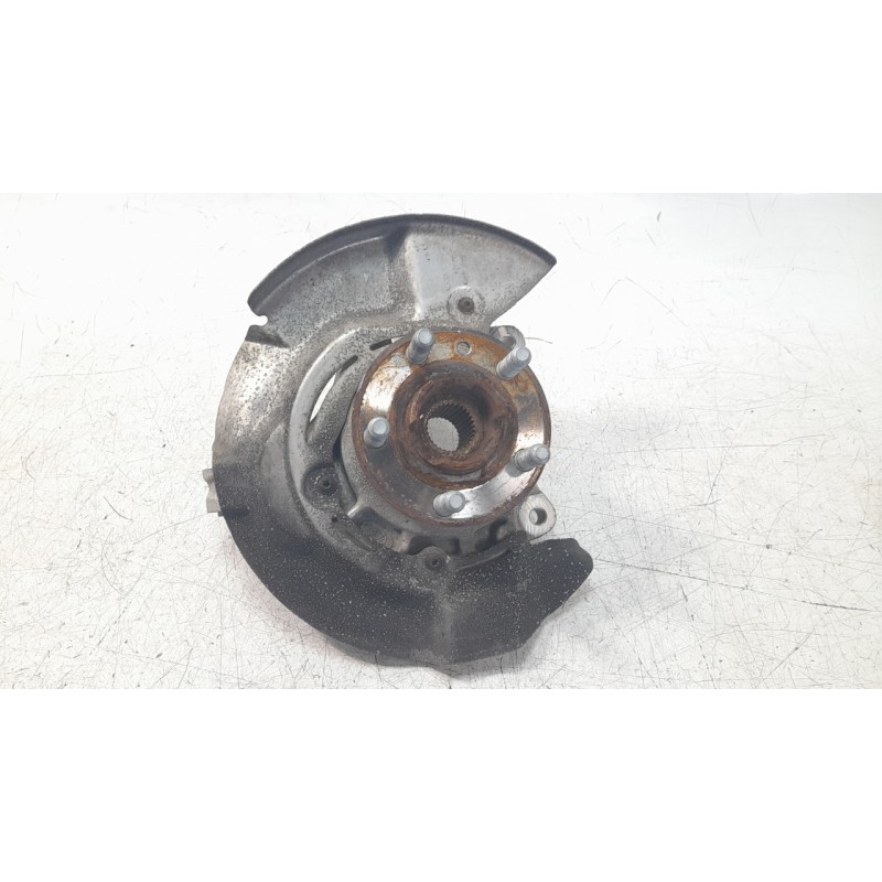 Recambio de mangueta delantera derecha para land rover discovery sport 2.0 td4 cat referencia OEM IAM LR109399  