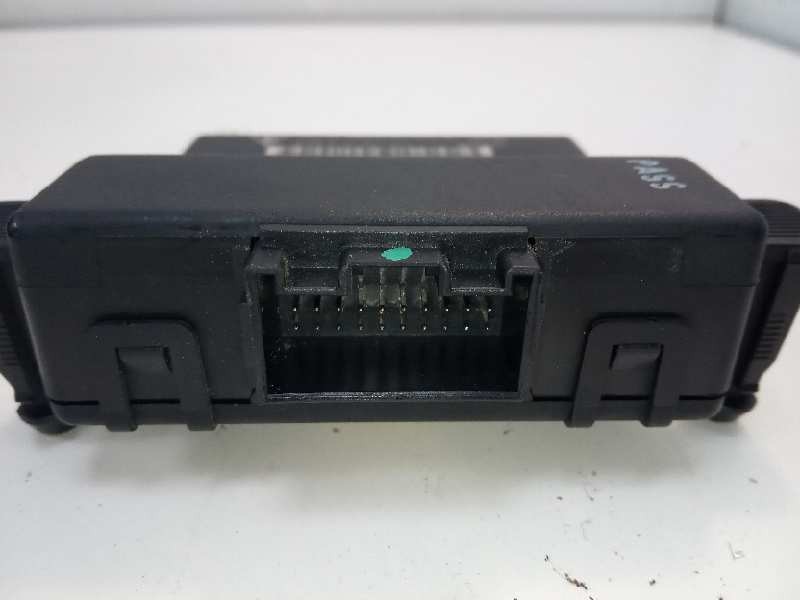Recambio de modulo electronico para porsche cayenne (typ 9pa) s referencia OEM IAM 7L5907530A  