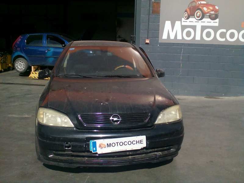 opel astra g berlina del año 2003