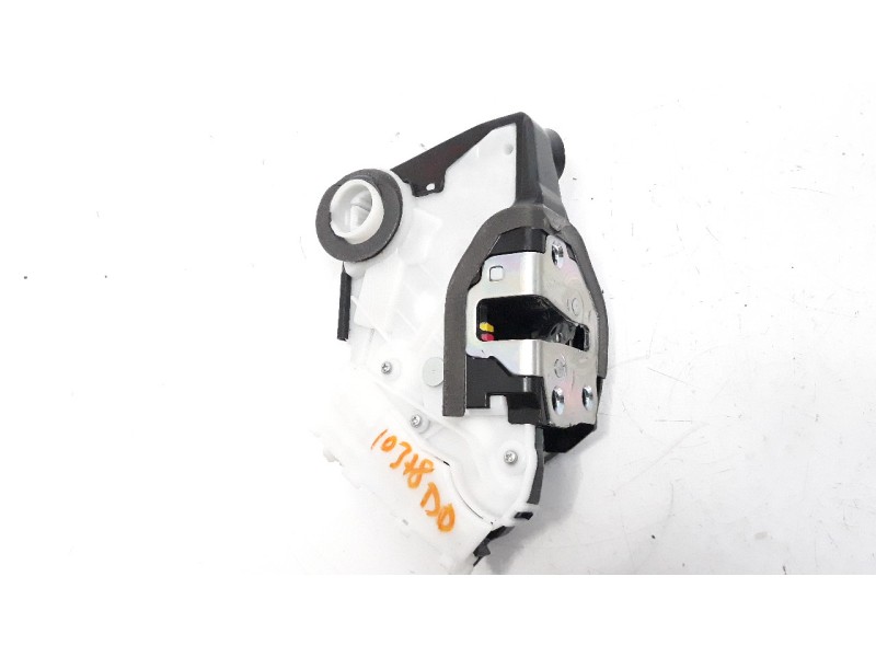 Recambio de cerradura puerta delantera derecha para subaru outback (b15) 2.5 cat referencia OEM IAM T6011170  