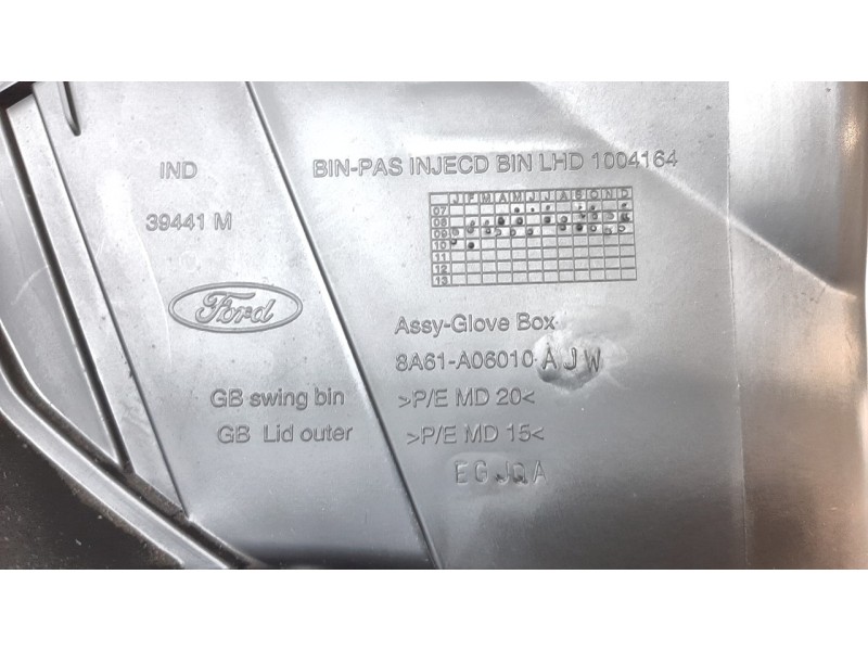 Recambio de guantera para ford fiesta (cb1) ghia referencia OEM IAM 8A61A06010AJW  