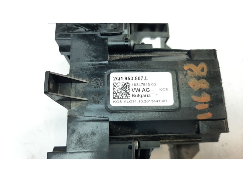 Recambio de mando multifuncion para volkswagen t-cross 1.0 tsi referencia OEM IAM 2Q1953507L  