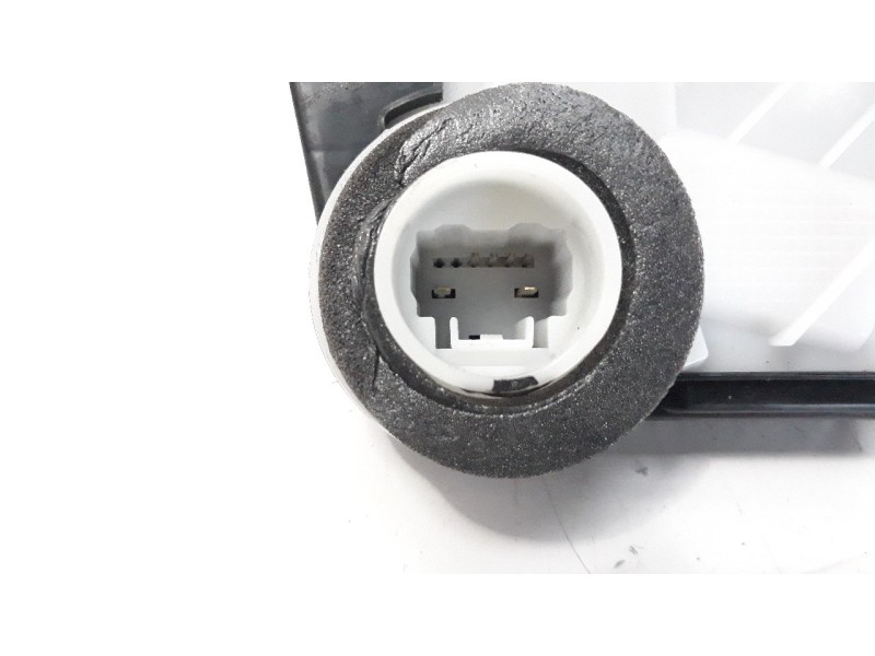 Recambio de cerradura puerta delantera derecha para subaru outback (b15) 2.5 cat referencia OEM IAM T6011170  
