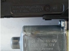 Recambio de motor elevalunas delantero izquierdo para renault megane iii berlina 5 p limited referencia OEM IAM 0130822479 55562 2