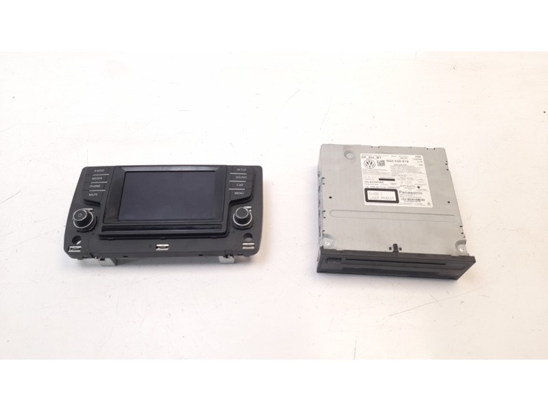 Recambio de sistema audio / radio cd para volkswagen golf vii lim. 1.6 tdi dpf referencia OEM IAM 5G0919605  