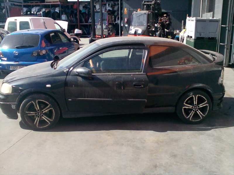 opel astra g berlina del año 2003