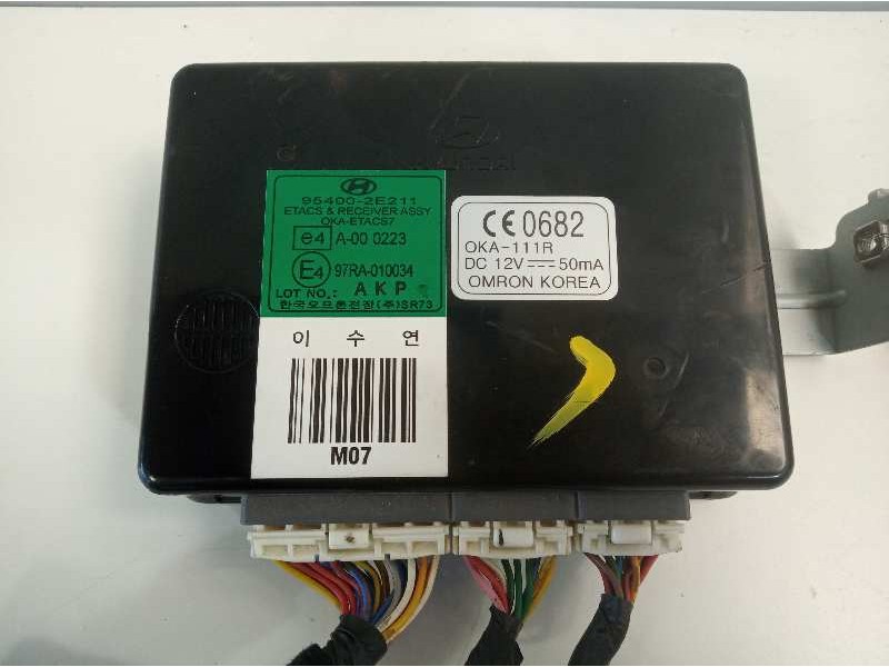 Recambio de centralita cierre para hyundai tucson (jm) 2.0 crdi cat referencia OEM IAM 954002E211  