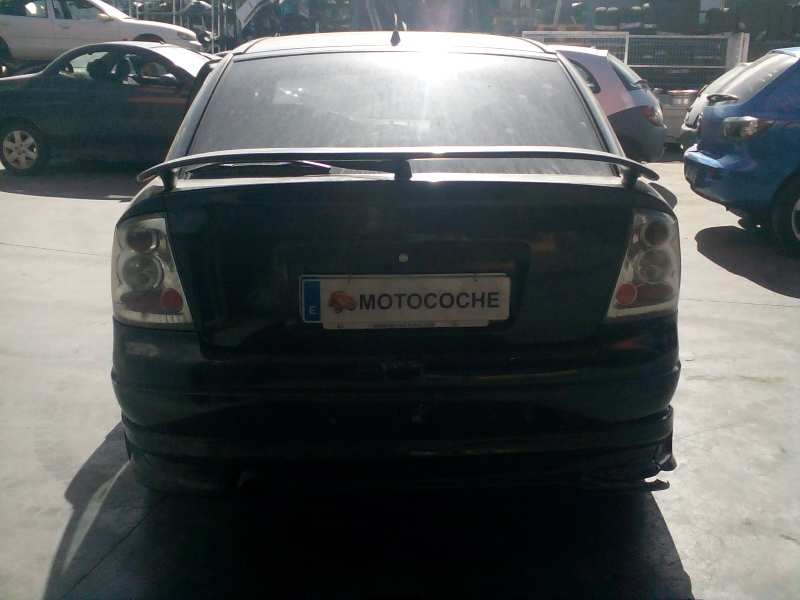 opel astra g berlina del año 2003
