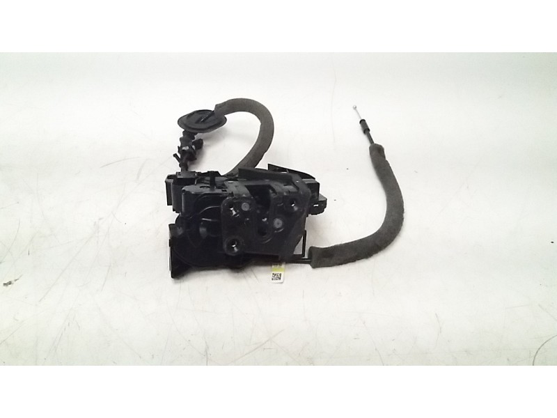 Recambio de cerradura puerta trasera derecha para renault megane iv berlina 5p 1.5 blue dci diesel fap referencia OEM IAM 825029