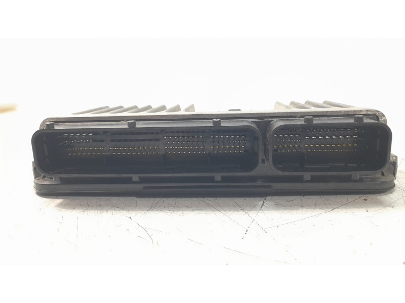 Recambio de centralita motor uce para toyota corolla (e21) referencia OEM IAM 896610ZS10  