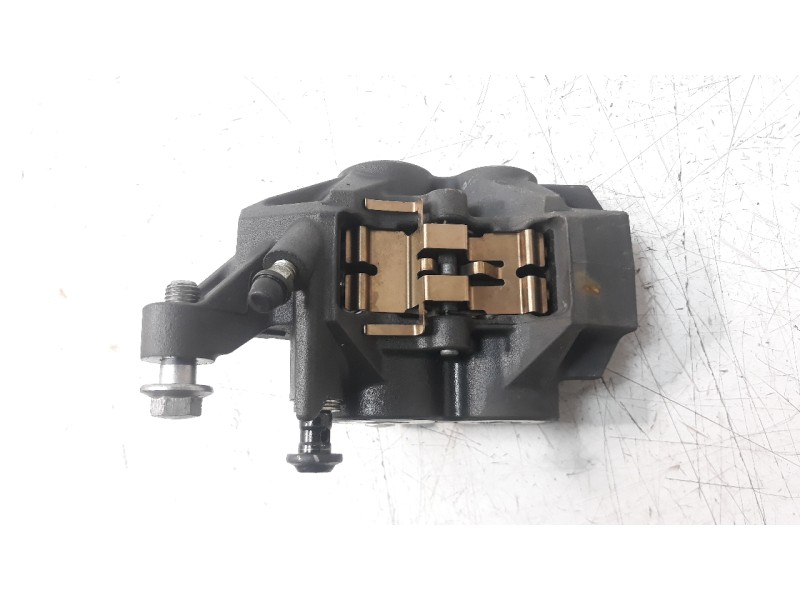 Recambio de pinza de freno delantera derecha para yamaha mt-07 referencia OEM IAM 1WS2580U00  