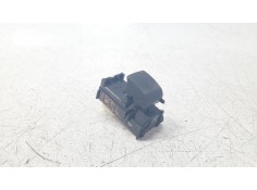 MANDO ELEVALUNAS TRASERO DERECHO 848100K080 848100K080 