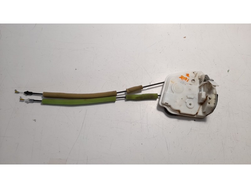 Recambio de cerradura puerta trasera derecha para mazda 3 lim. () luxury referencia OEM IAM BHS272310B  