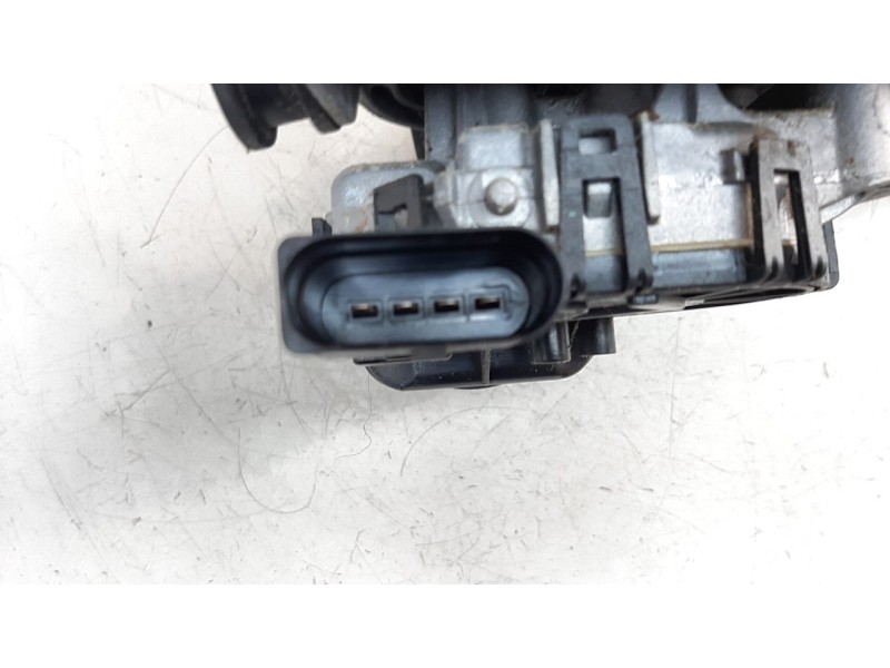 Recambio de motor limpia delantero para ford fiesta (cb1) ghia referencia OEM IAM 8A6117500AD  