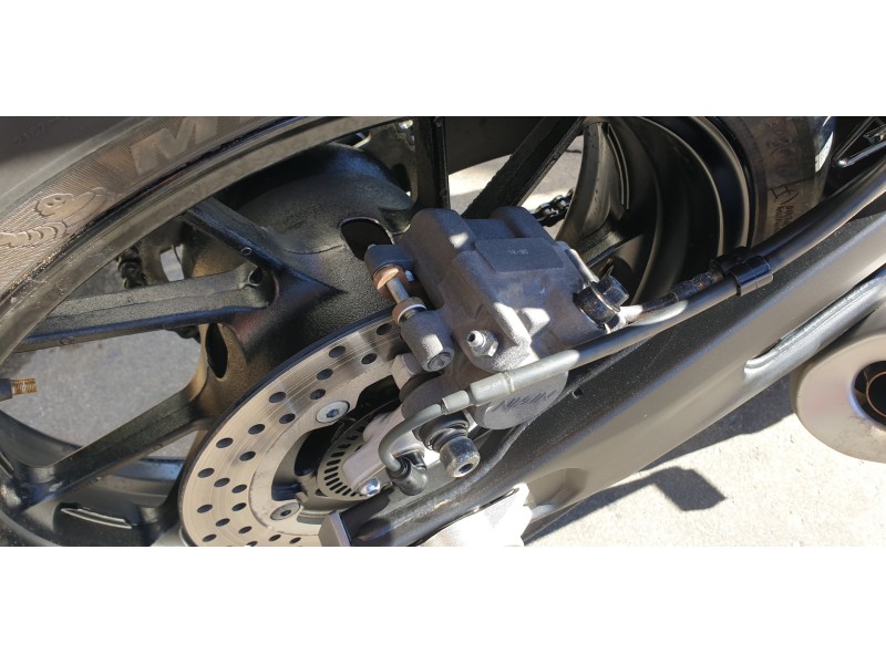 Recambio de pinza de freno trasera derecha para yamaha mt-07 referencia OEM IAM 2DR2580W00  