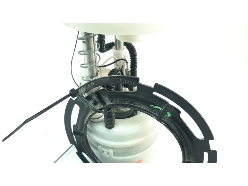 Recambio de bomba combustible para nissan micra v (k14) 1.0 12v cat referencia OEM IAM 170405FF0A  